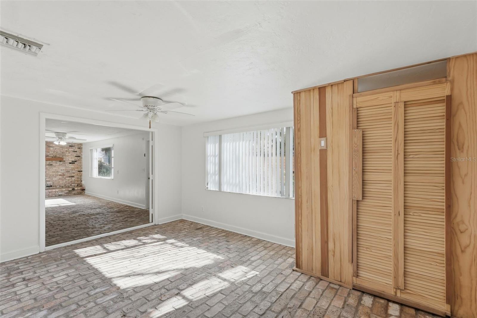 NORTH EAST PARK PLACIDO SHORES - Residential