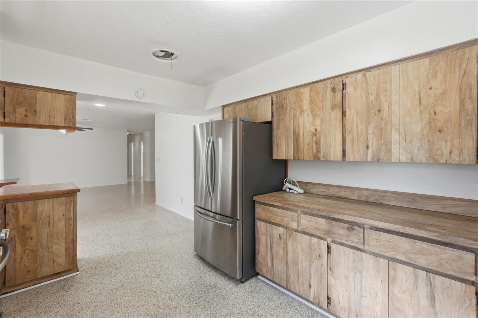 NORTH EAST PARK PLACIDO SHORES - Residential