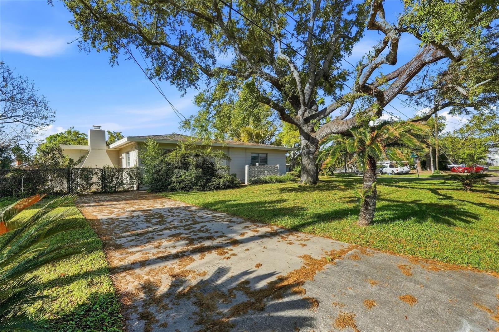 NORTH EAST PARK PLACIDO SHORES - Residential