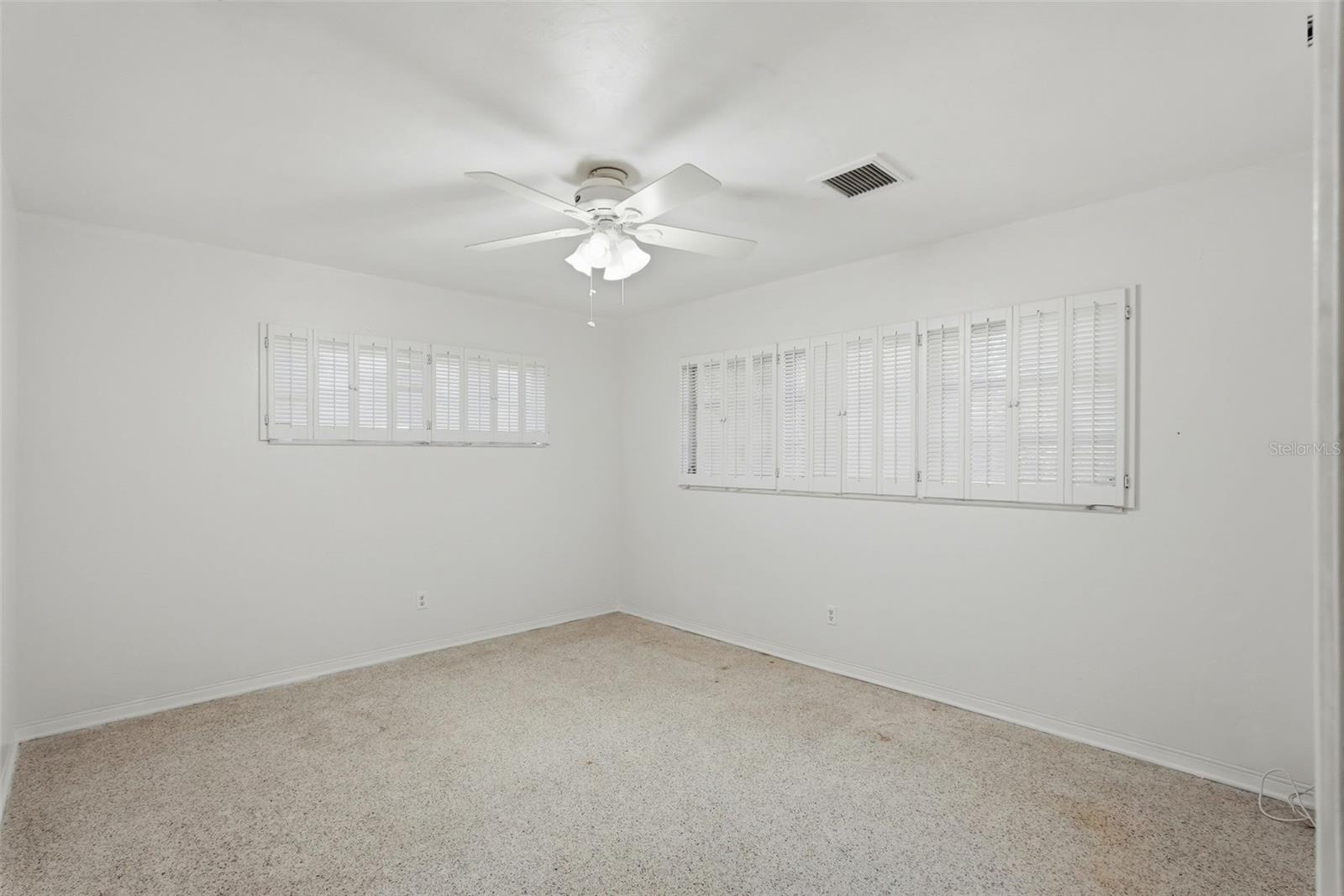 NORTH EAST PARK PLACIDO SHORES - Residential