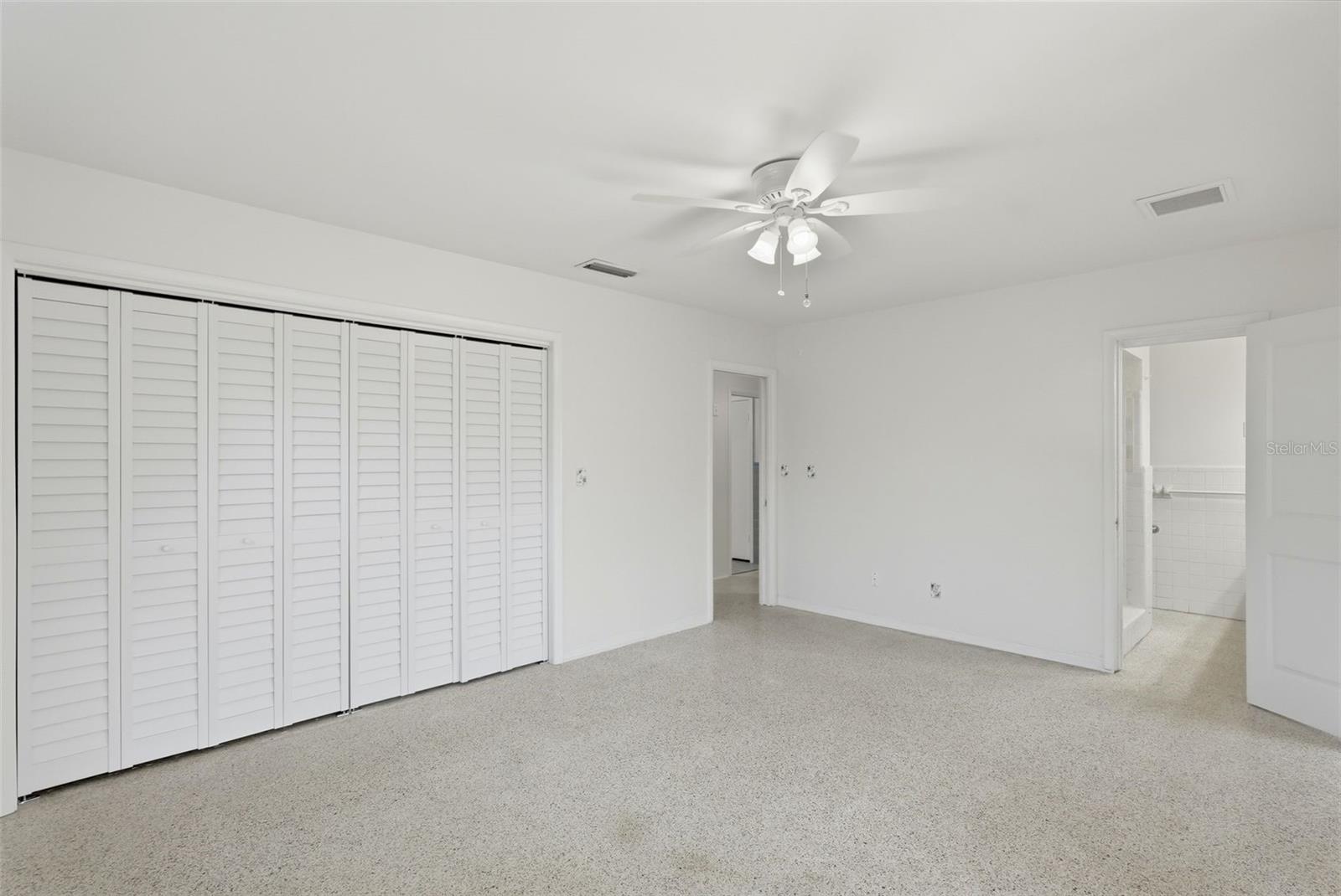 NORTH EAST PARK PLACIDO SHORES - Residential