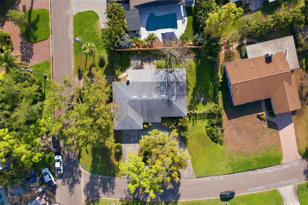 Photo of 3391 Walnut Street NE, St Petersburg, FL 33704 (MLS # TB8477268)