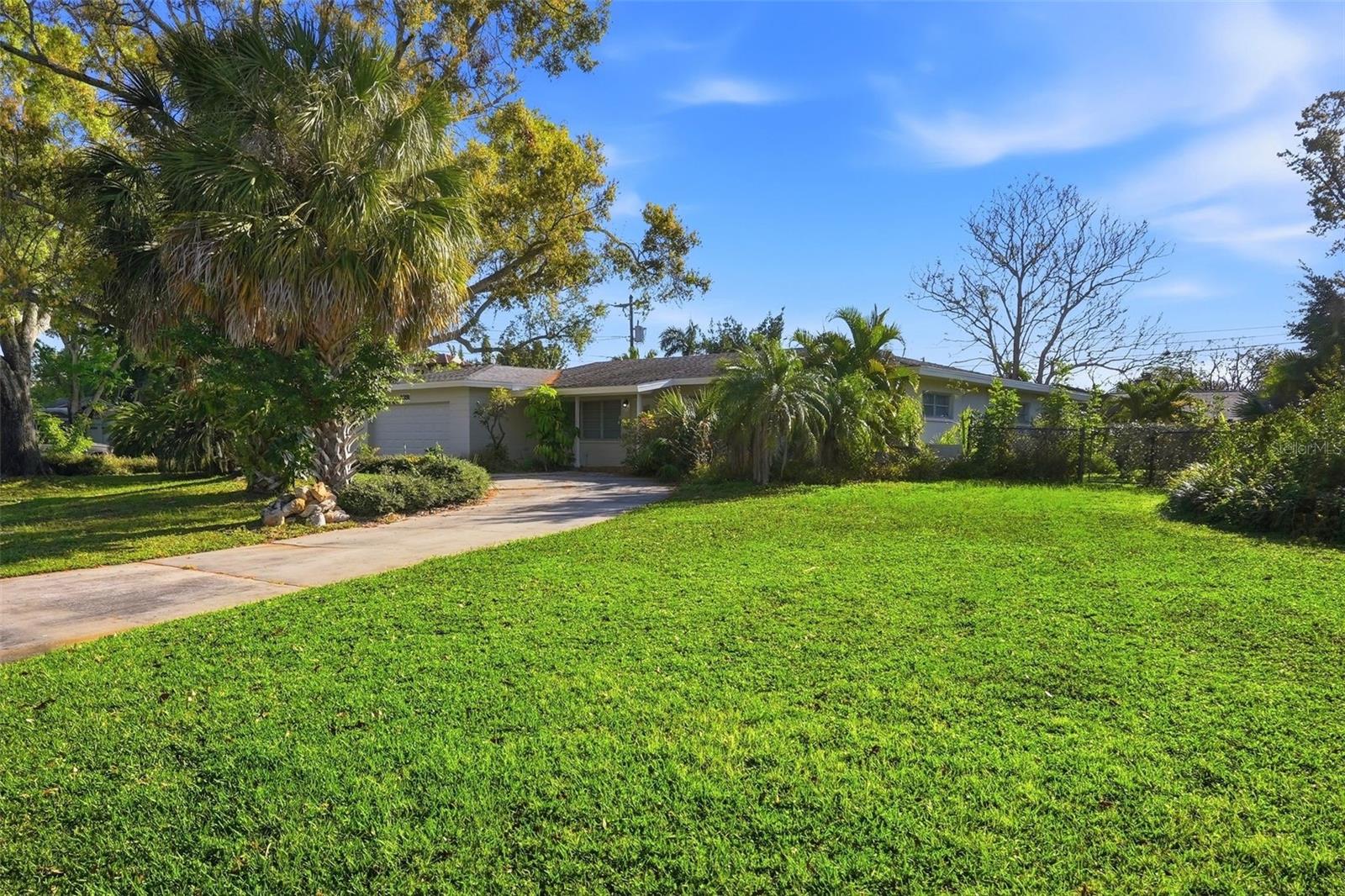 NORTH EAST PARK PLACIDO SHORES - Residential