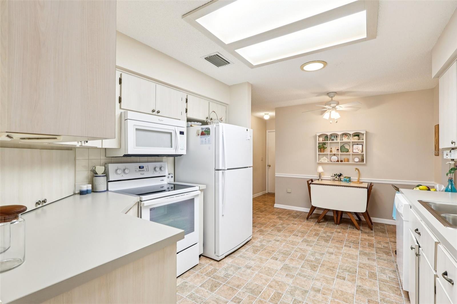 SCOTTISH HIGHLANDS CONDO PH R - Residential