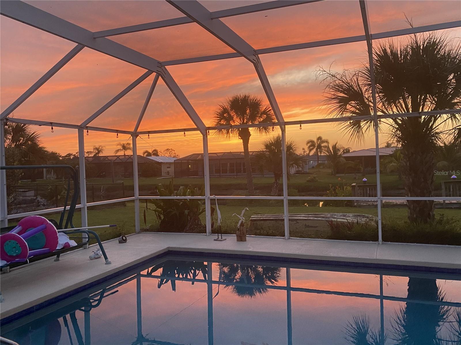 ROTONDA WEST OAKLAND HILLS - Residential