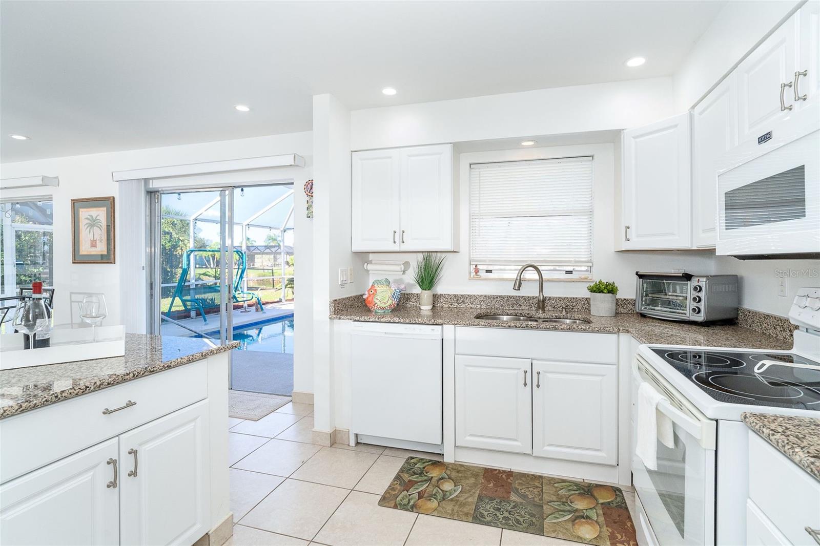 ROTONDA WEST OAKLAND HILLS - Residential