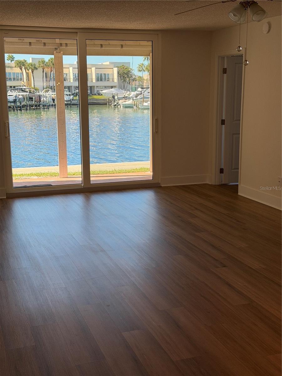 BAY ISLAND GROUP 5 - Residential Lease