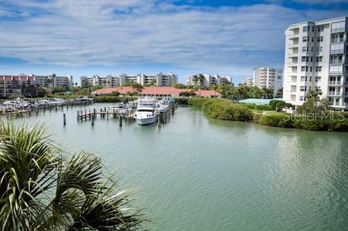 BAY ISLAND GROUP 5 - Residential Lease