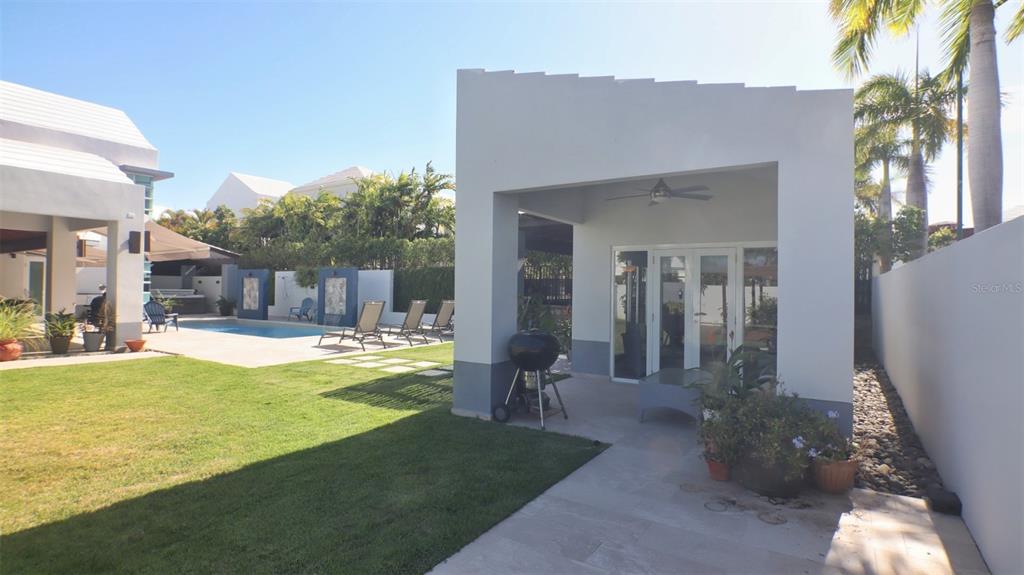 PASEO LAS PALMAS INC - Residential