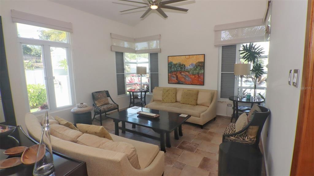 PASEO LAS PALMAS INC - Residential