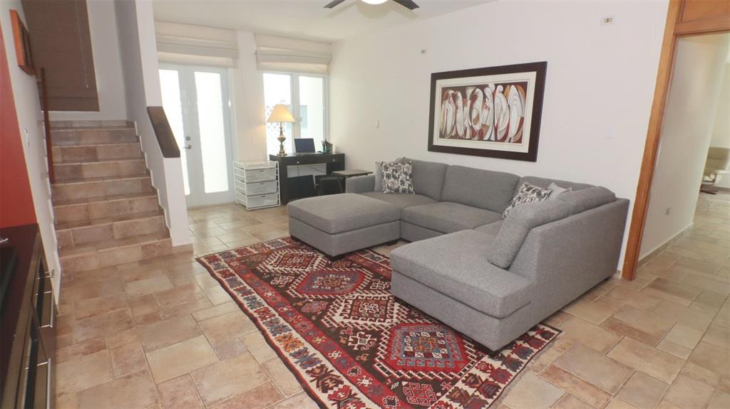 PASEO LAS PALMAS INC - Residential