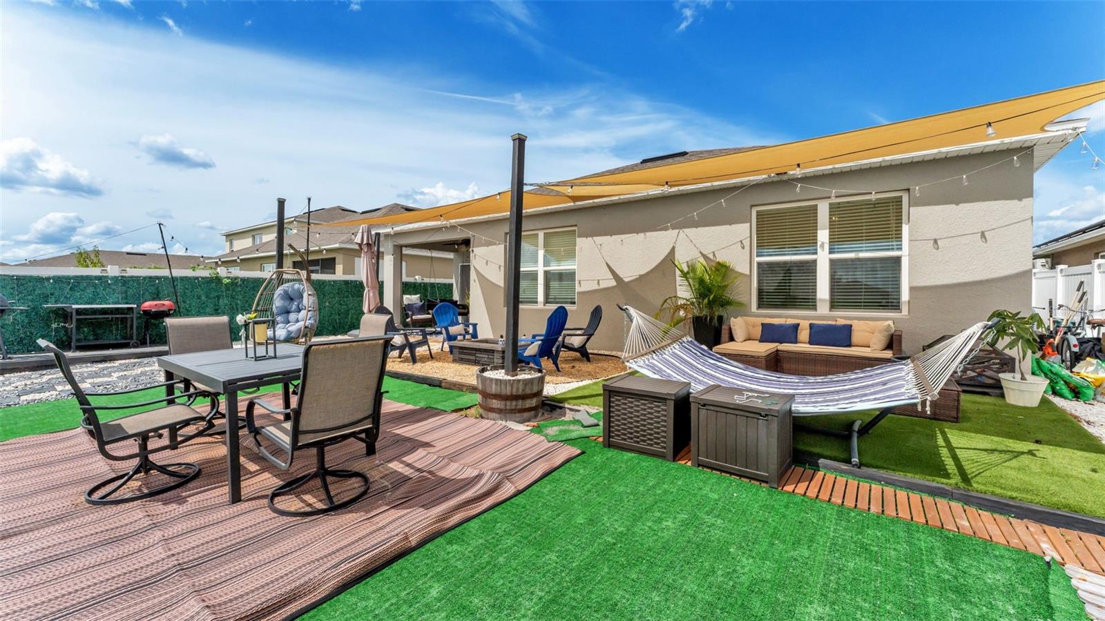 EAGLE HAMMOCK - Residential
