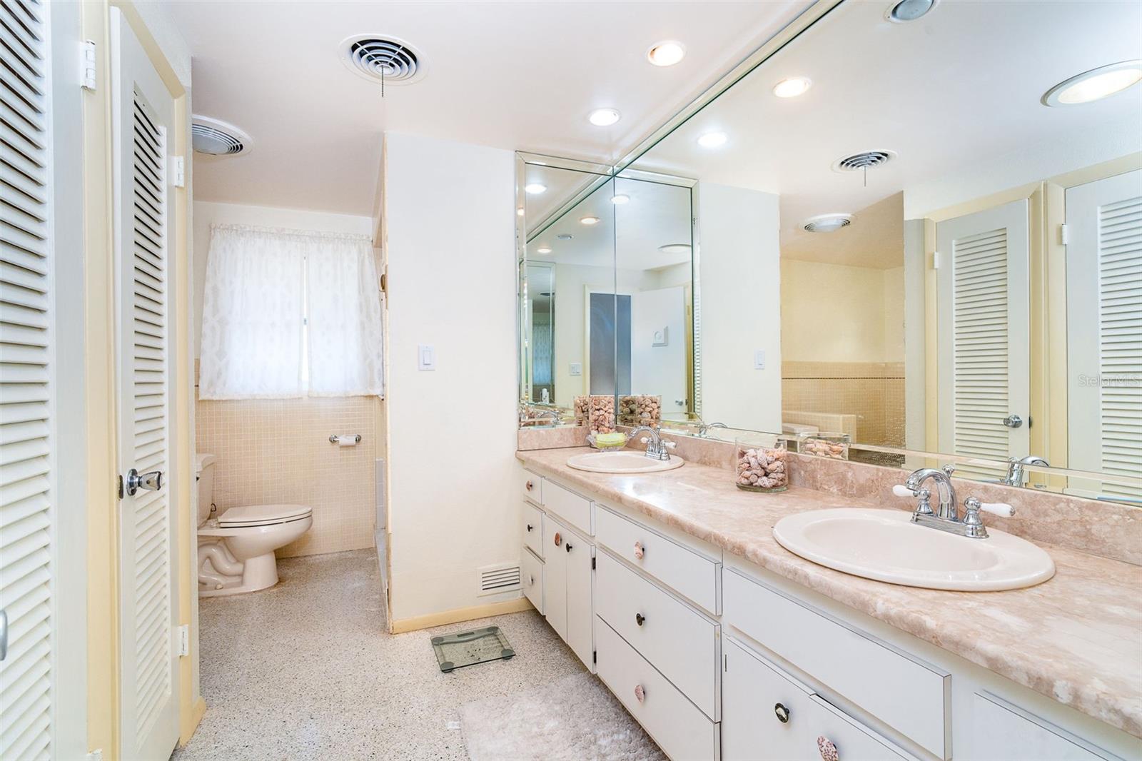 MANASOTA KEY - Residential