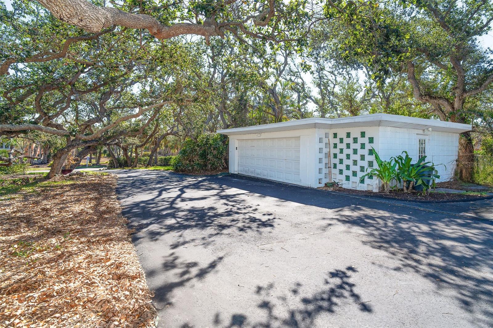 MANASOTA KEY - Residential