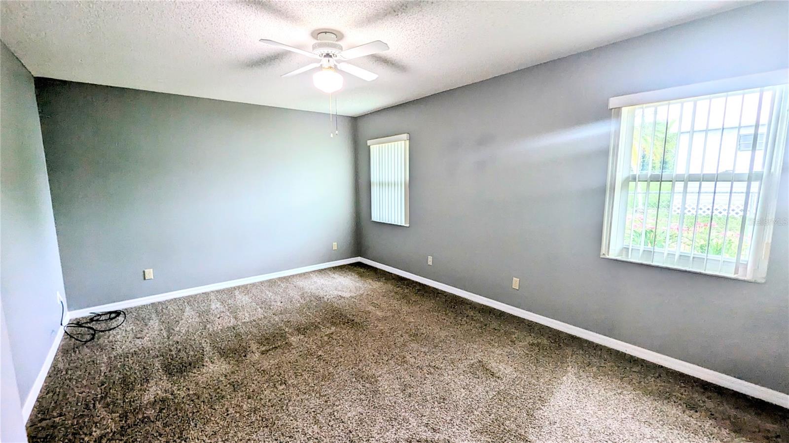 NORTH POINTE PH 01 - Residential Lease