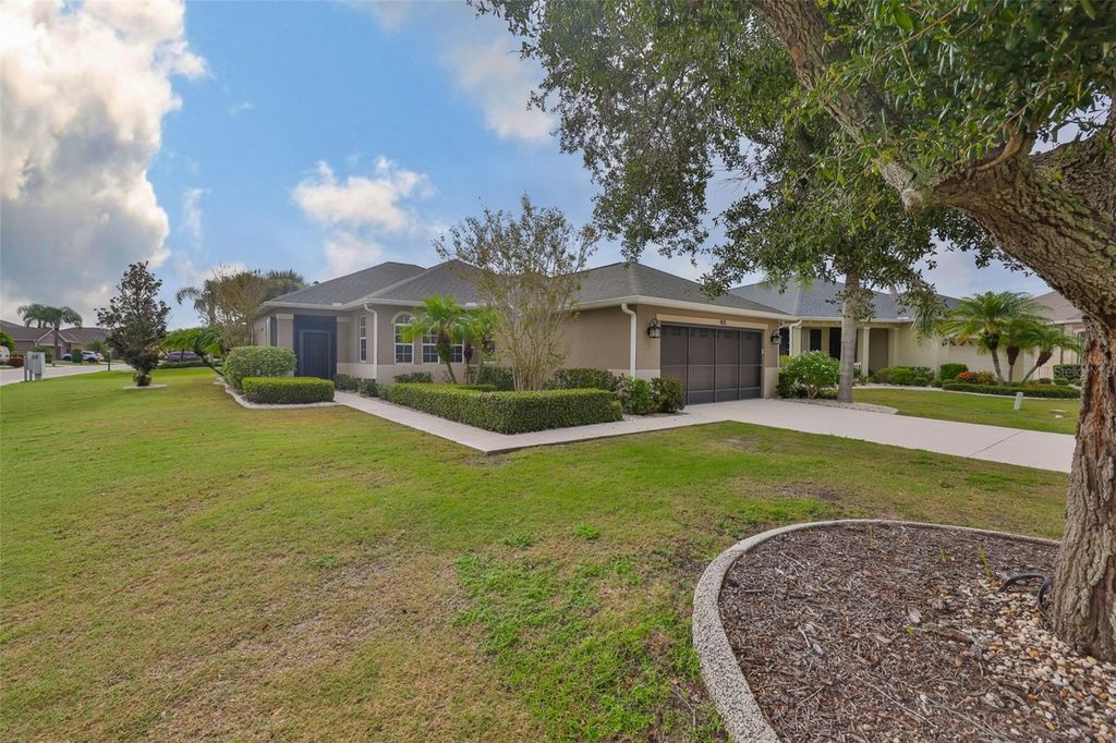 Photo of 405 Grand Chateaux Way, Sun City Center, FL 33573 (MLS # TB8427181)