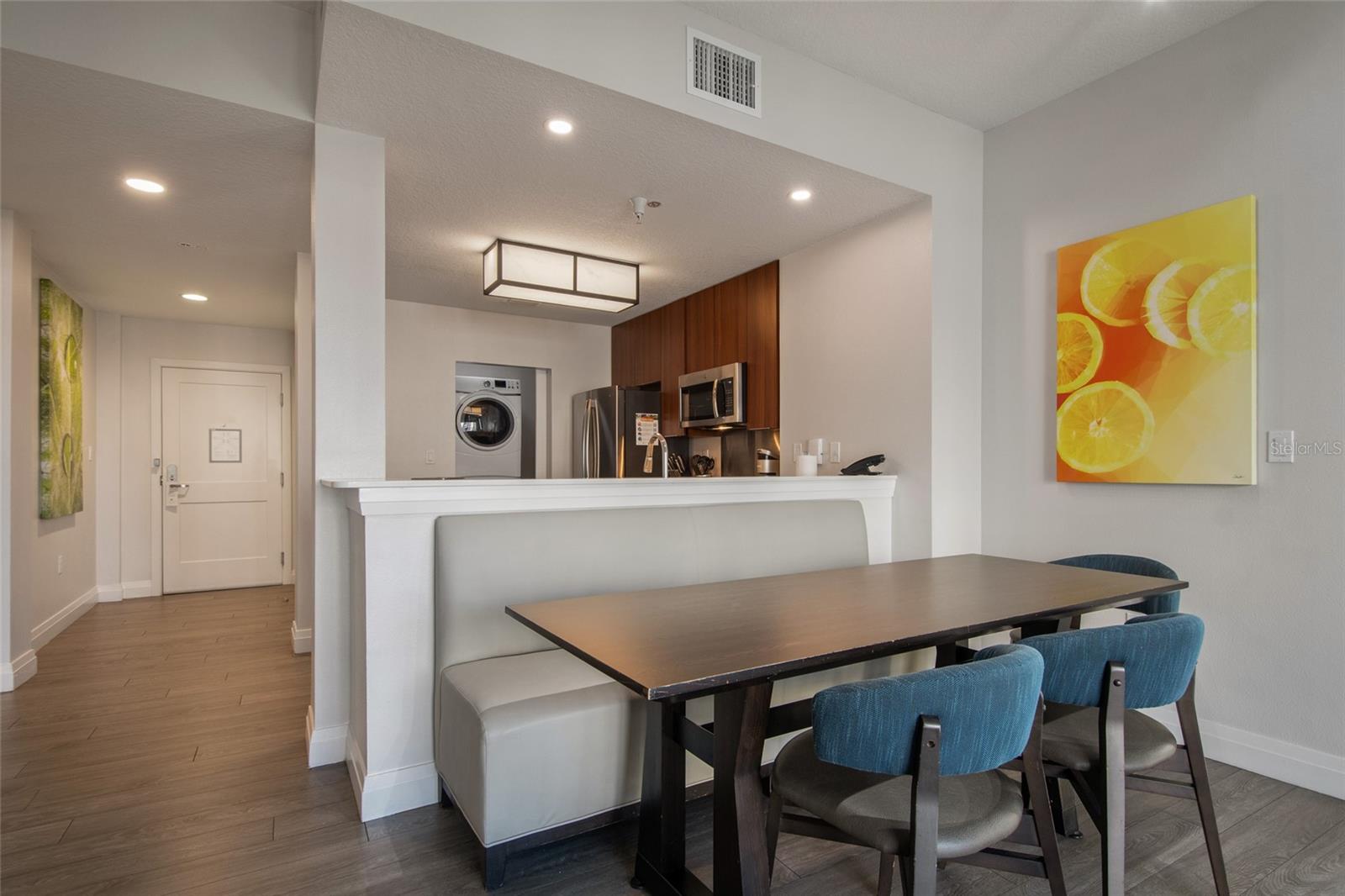 GROVE RESORT AND SPA HOTEL CONDO II - Residential