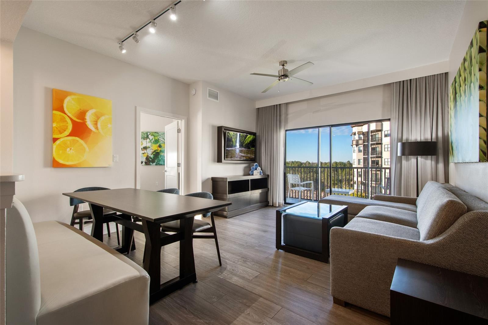 14501 GROVE RESORT AVENUE 2535