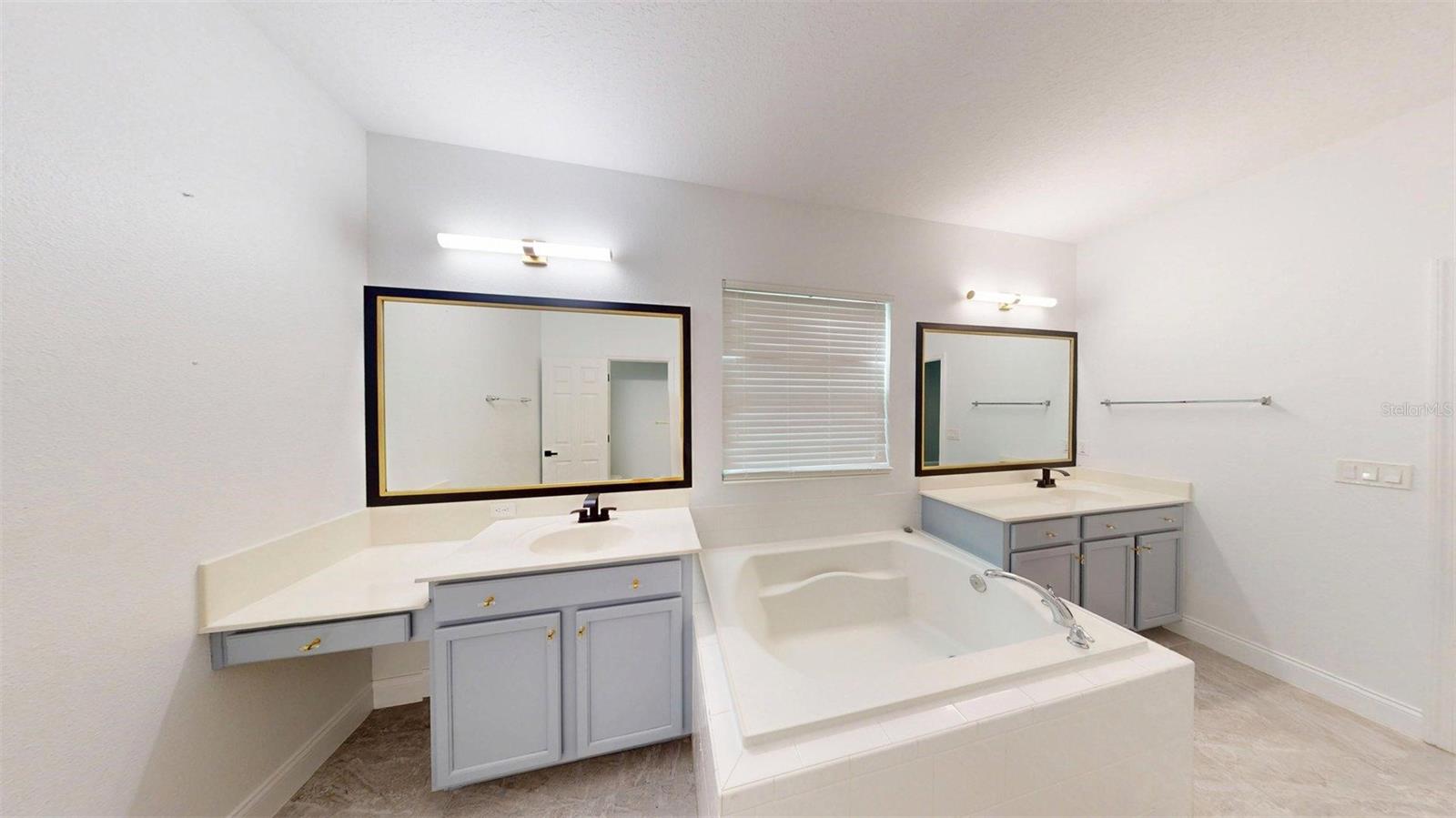 FELLS LNDG - Residential Lease