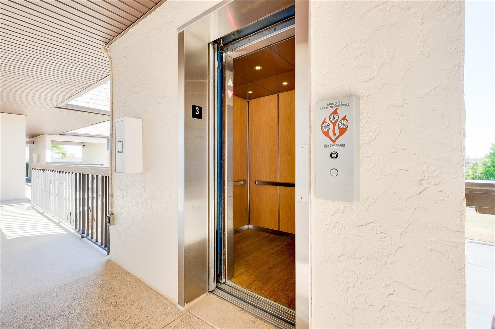 SANDHILL PINES BLDG 13 - Residential