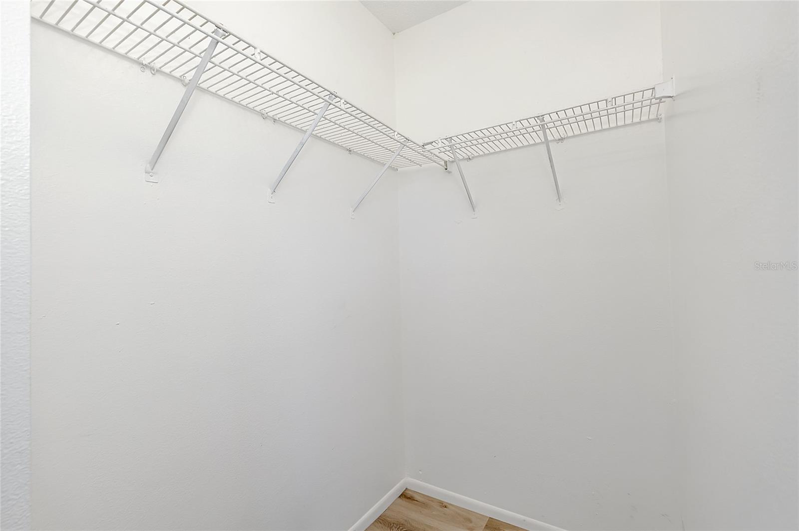 SANDHILL PINES BLDG 13 - Residential