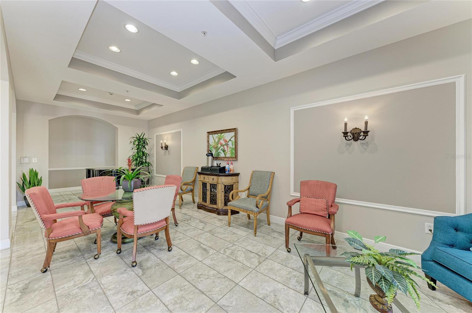 RIVER DANCE - Residential