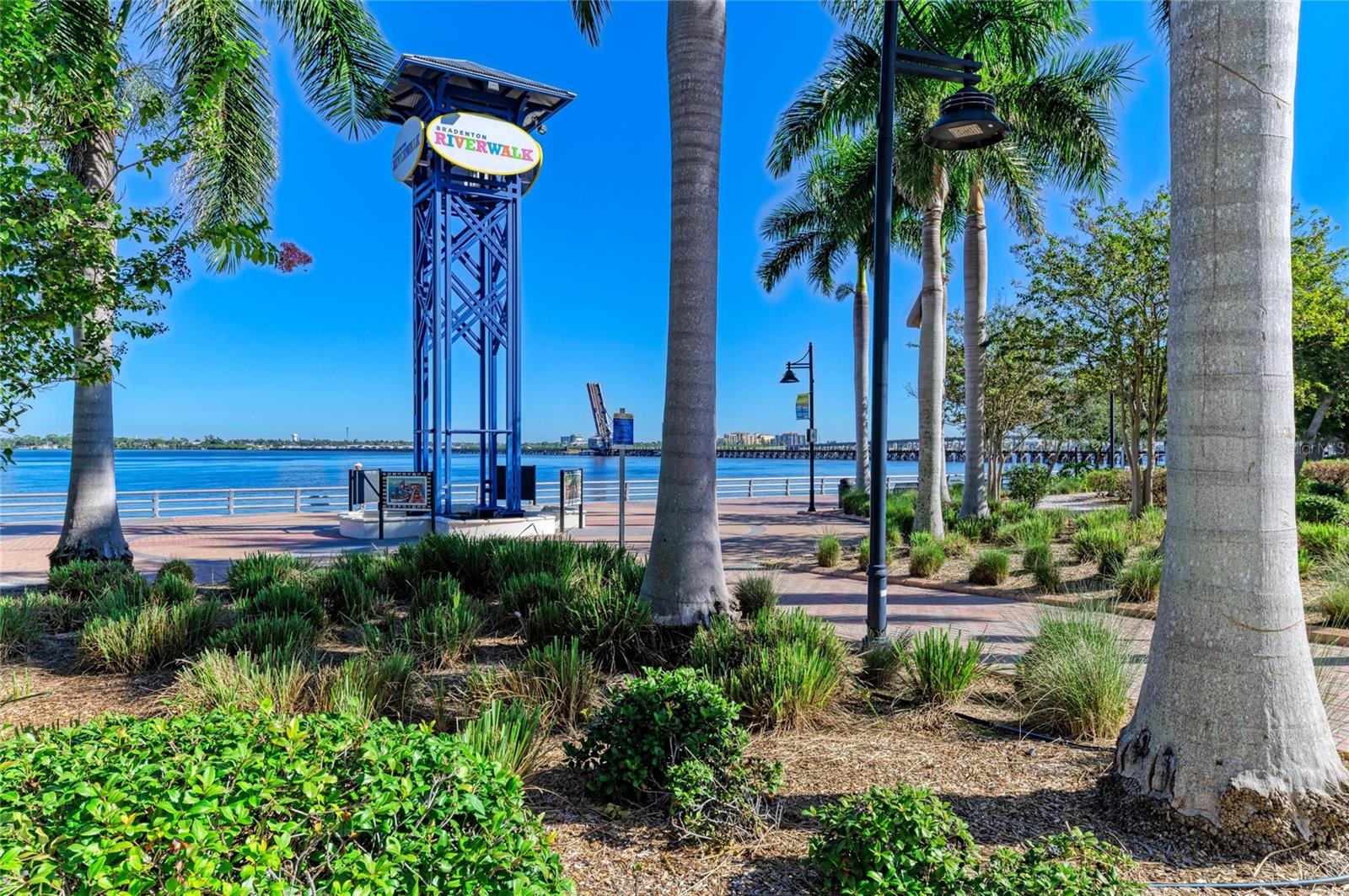 RIVER DANCE - Residential