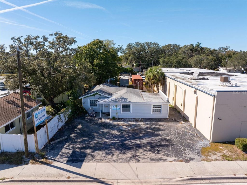 Photo of 1536 S Missouri Avenue, Clearwater, FL 33756 (MLS # TB8448708)