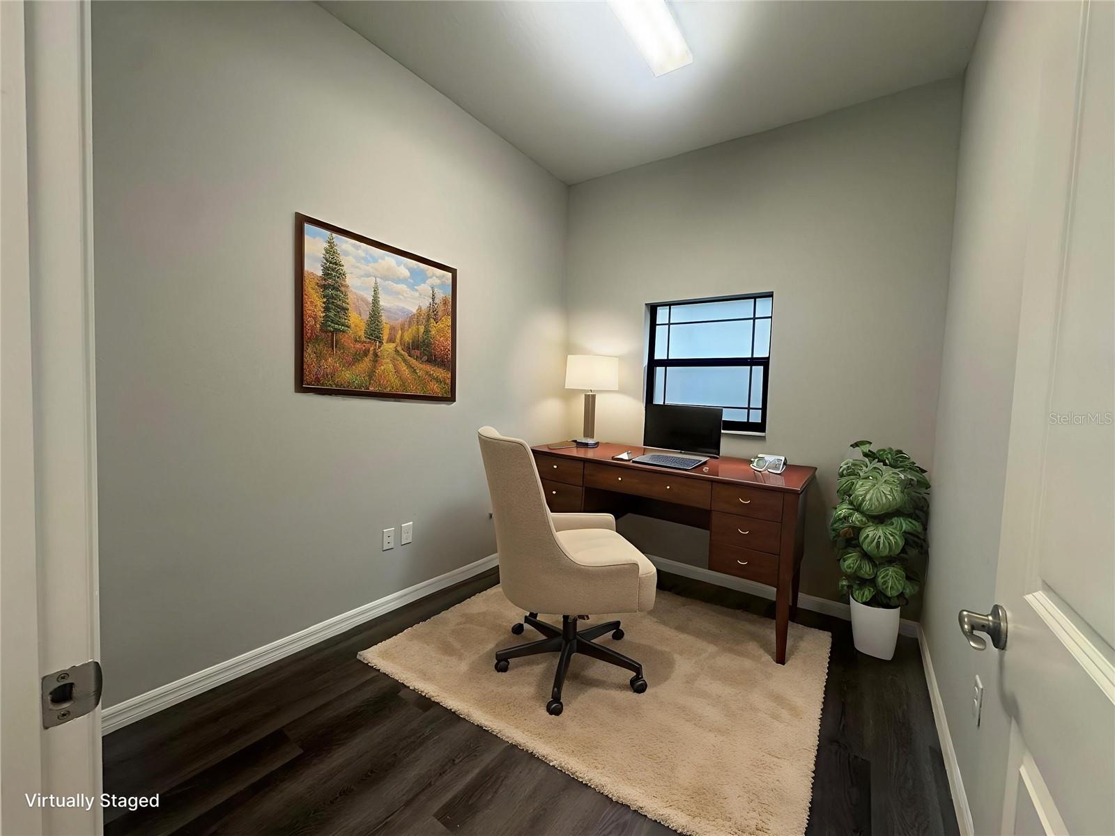 HUNTERS CRK NORTHWEST VILLAGE TOW - Commercial Lease