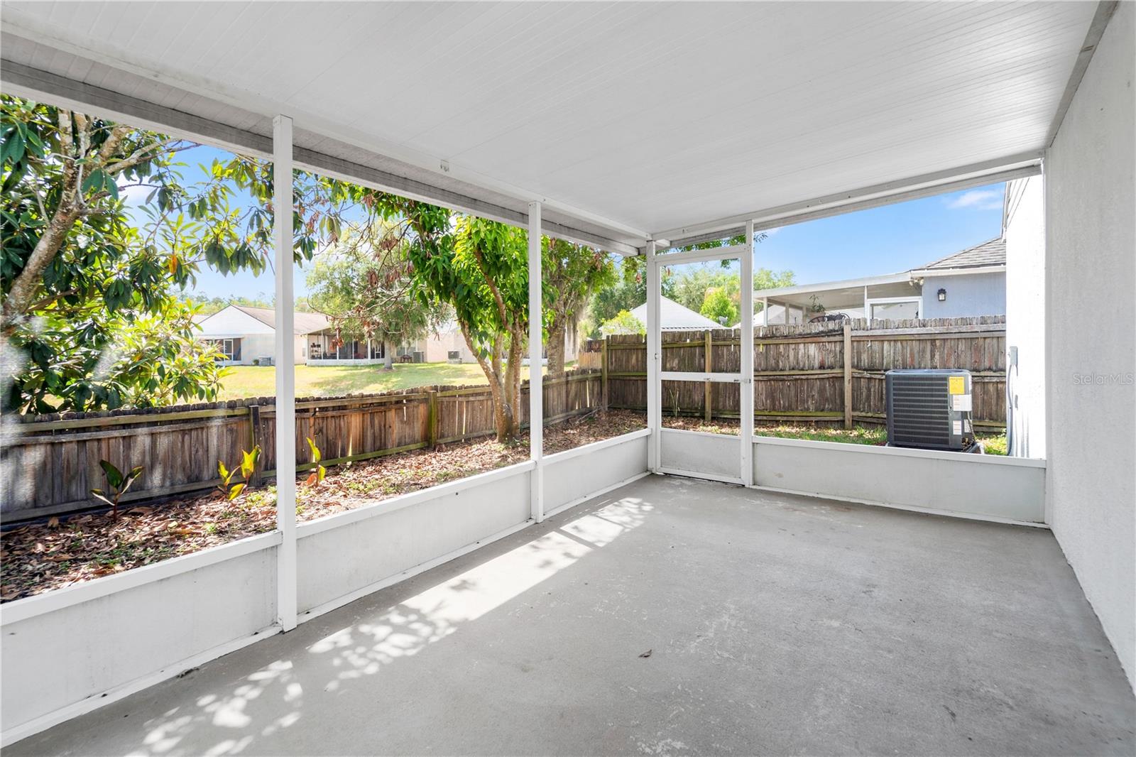 PINE RIDGE - Residential