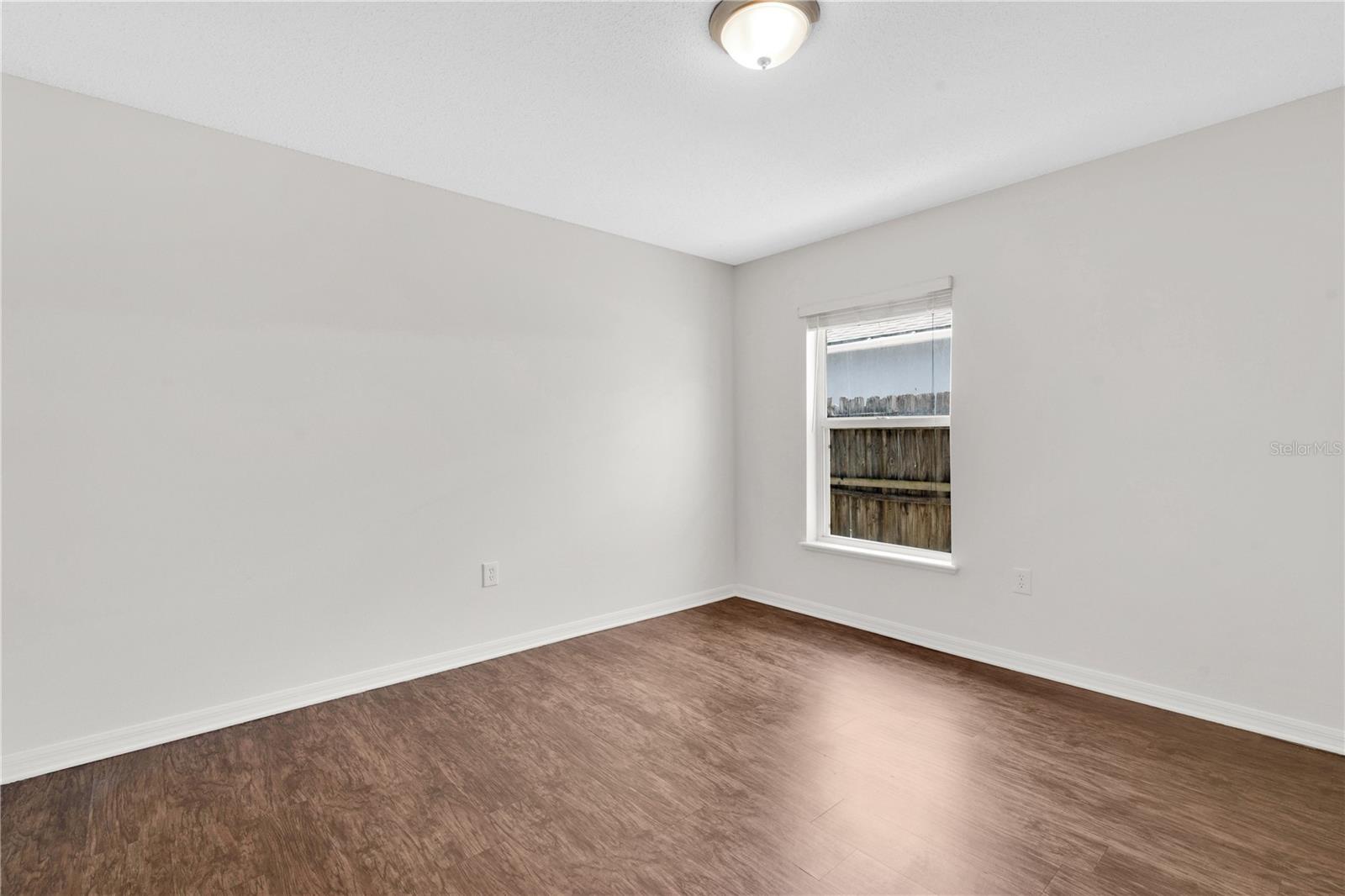 PINE RIDGE - Residential