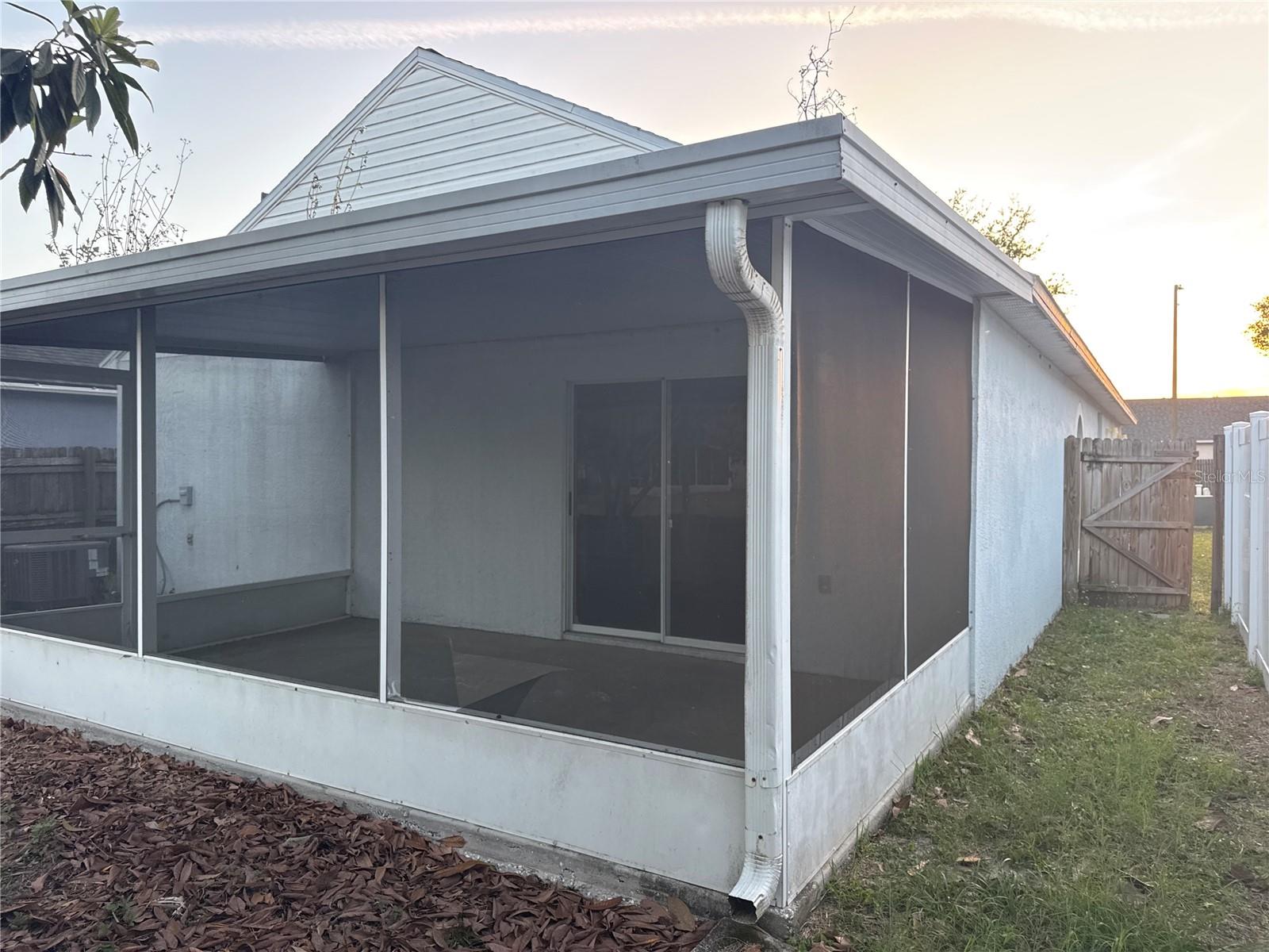 PINE RIDGE - Residential