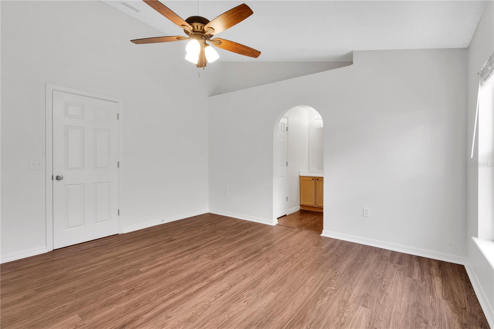 PINE RIDGE - Residential