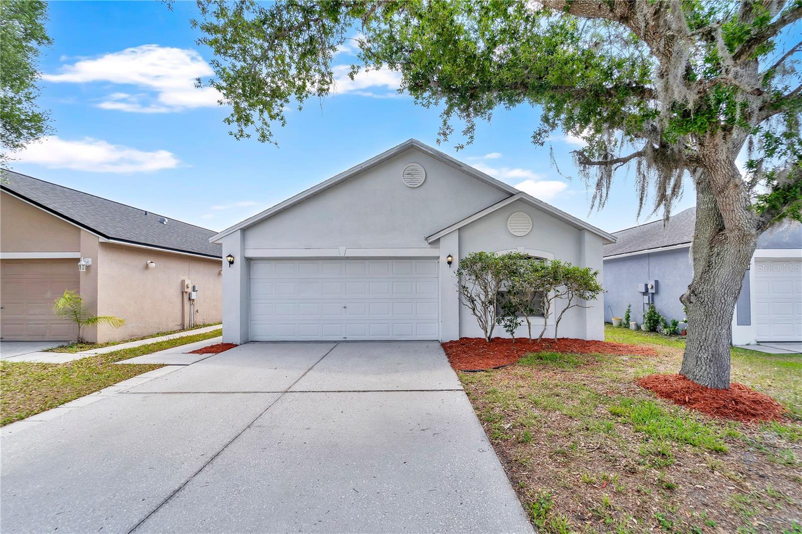 PINE RIDGE - Residential