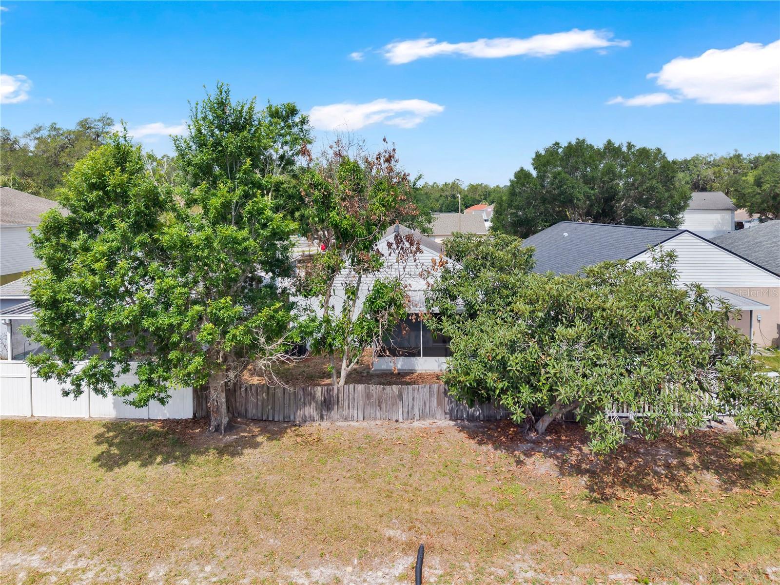 PINE RIDGE - Residential