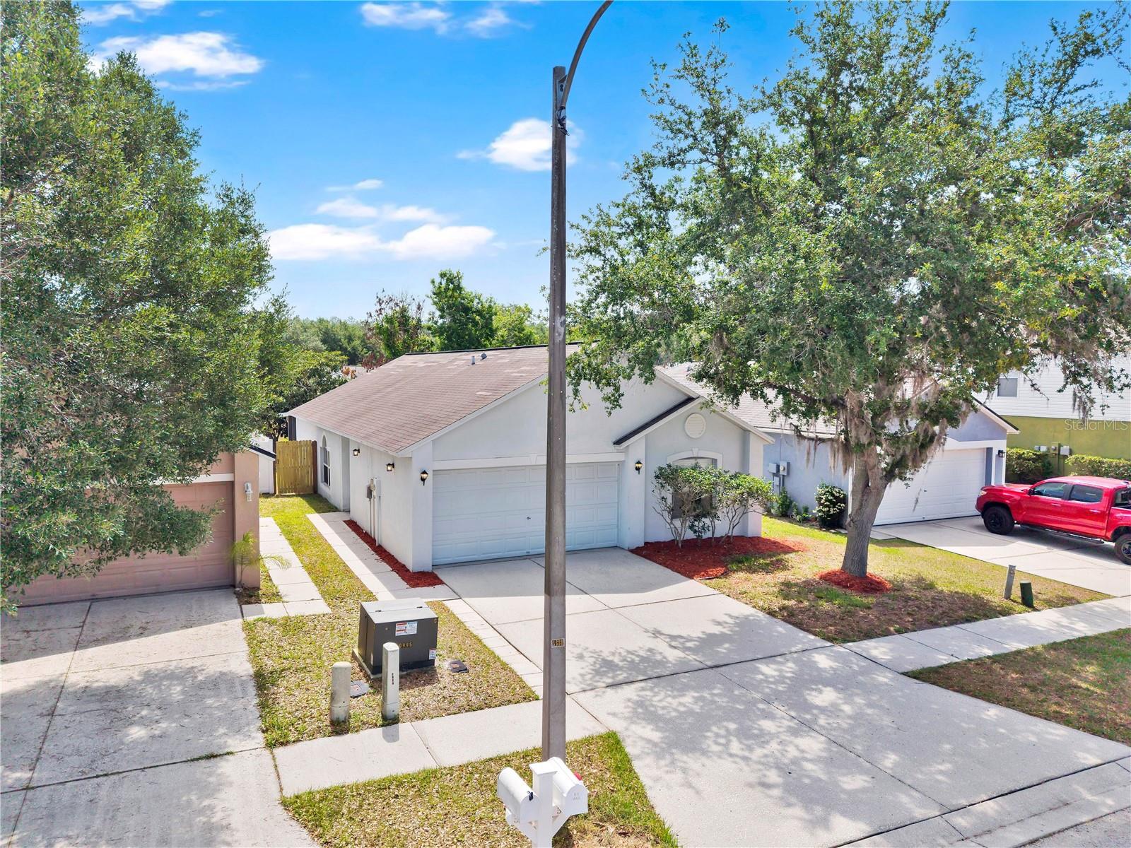 PINE RIDGE - Residential