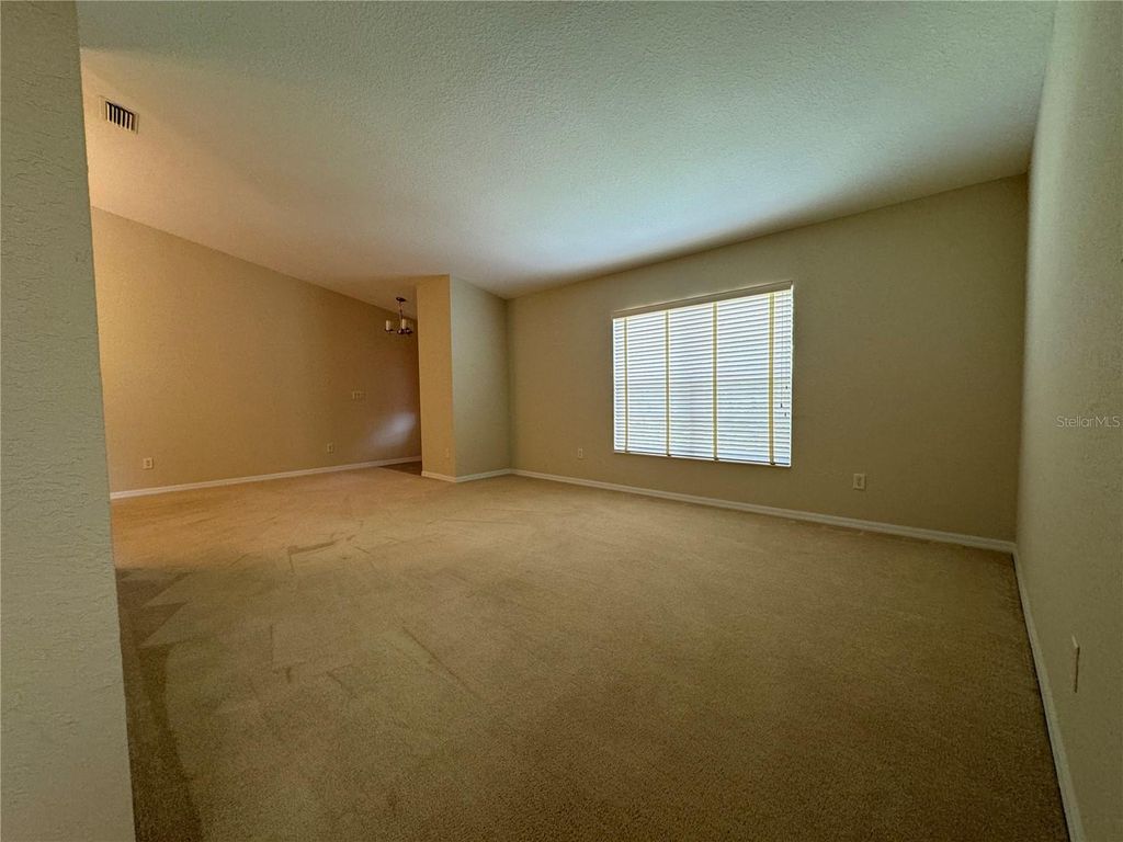 Photo of 1014 NE 22nd Avenue, Ocala, FL 34470 (MLS # OM715864)