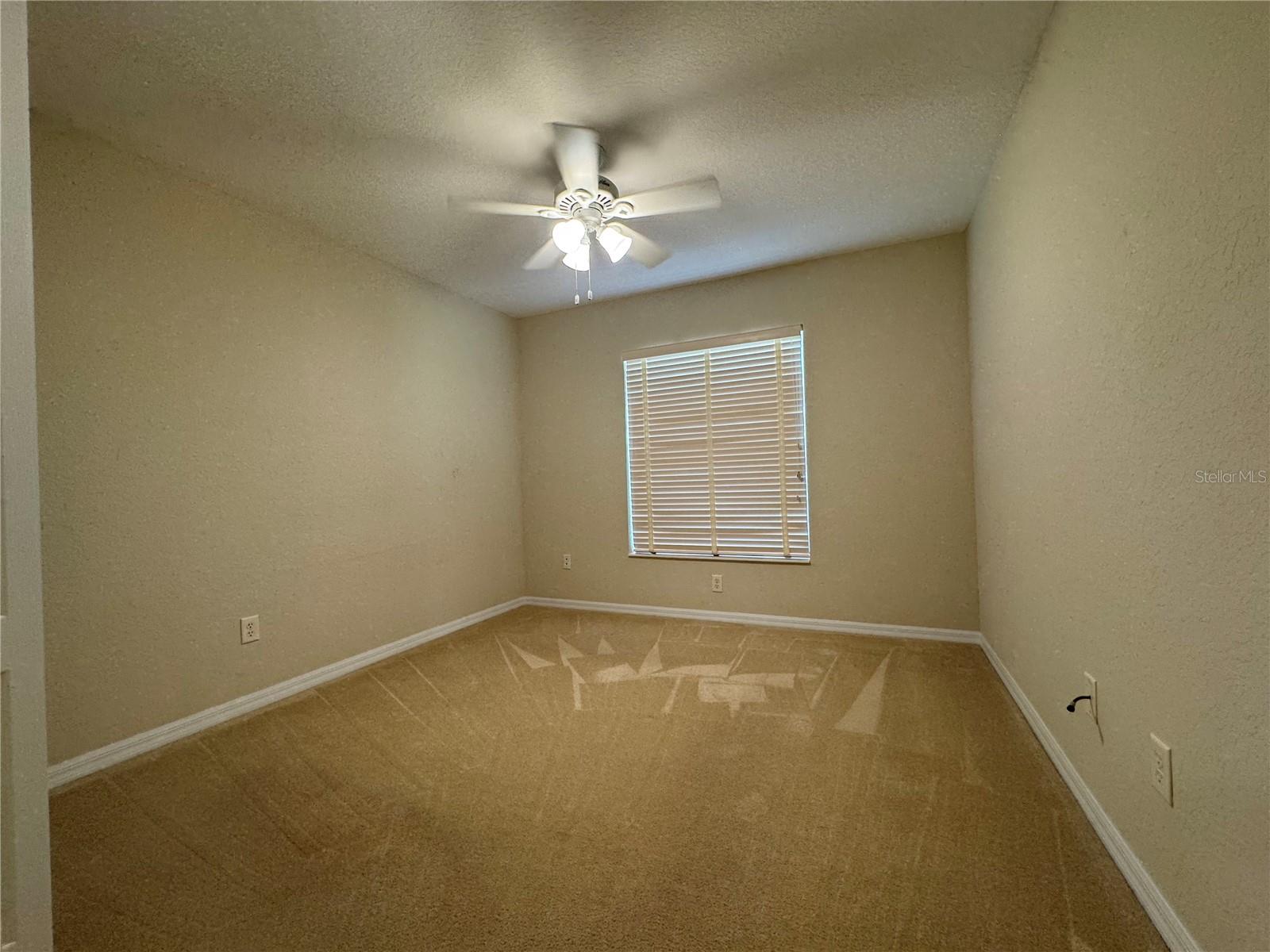 AUTUMN OAKS - Residential Lease