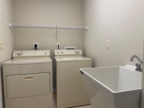 Tiny photo for 1014 NE 22nd Avenue, Ocala, FL 34470 (MLS # OM715864)