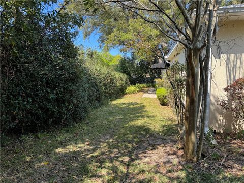Tiny photo for 1014 NE 22nd Avenue, Ocala, FL 34470 (MLS # OM715864)