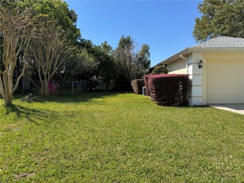 Tiny photo for 1014 NE 22nd Avenue, Ocala, FL 34470 (MLS # OM715864)