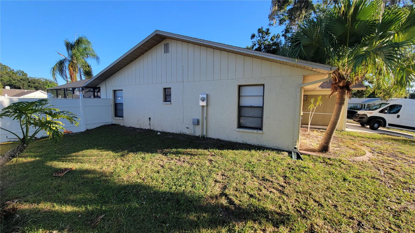 UNIVERSITY PINES - Residential Lease