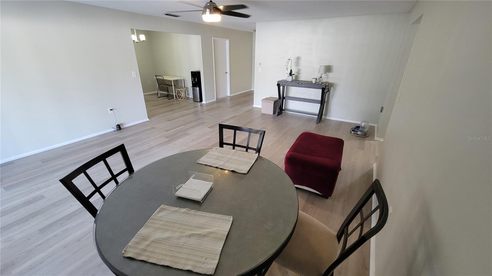 UNIVERSITY PINES - Residential Lease