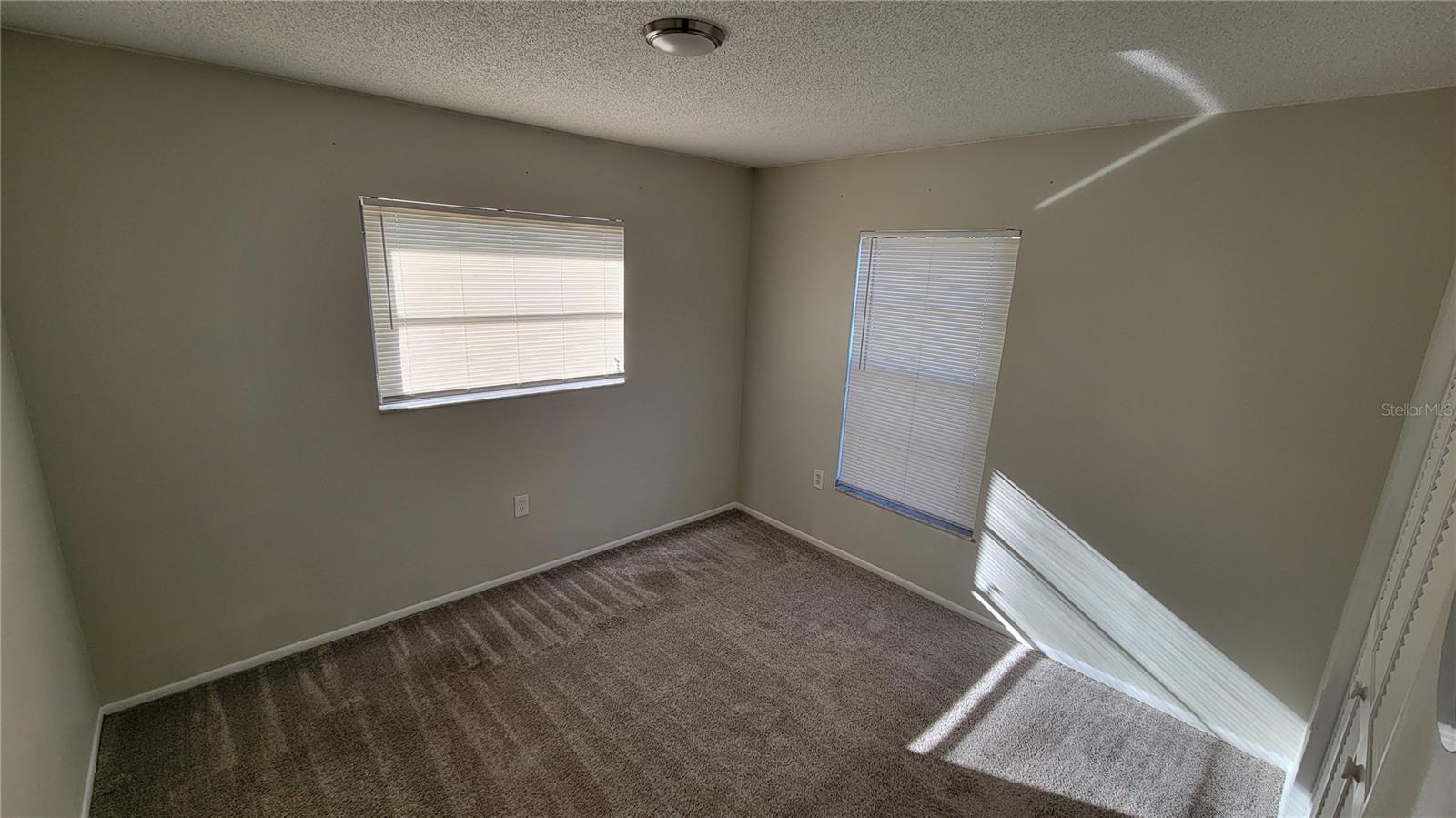 UNIVERSITY PINES - Residential Lease