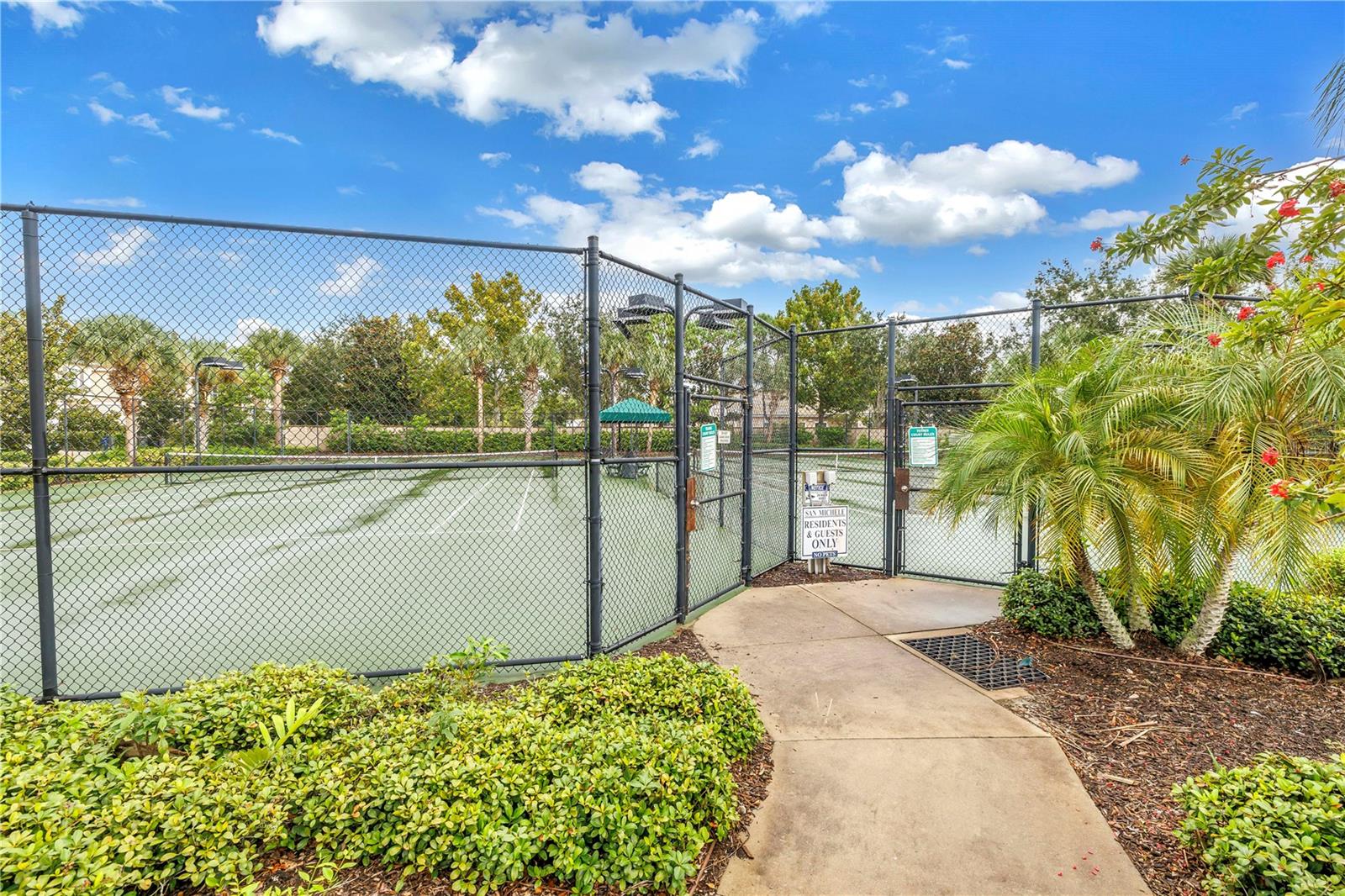 SAN MICHELE AT UNIVERSITY COMMONS - Residential