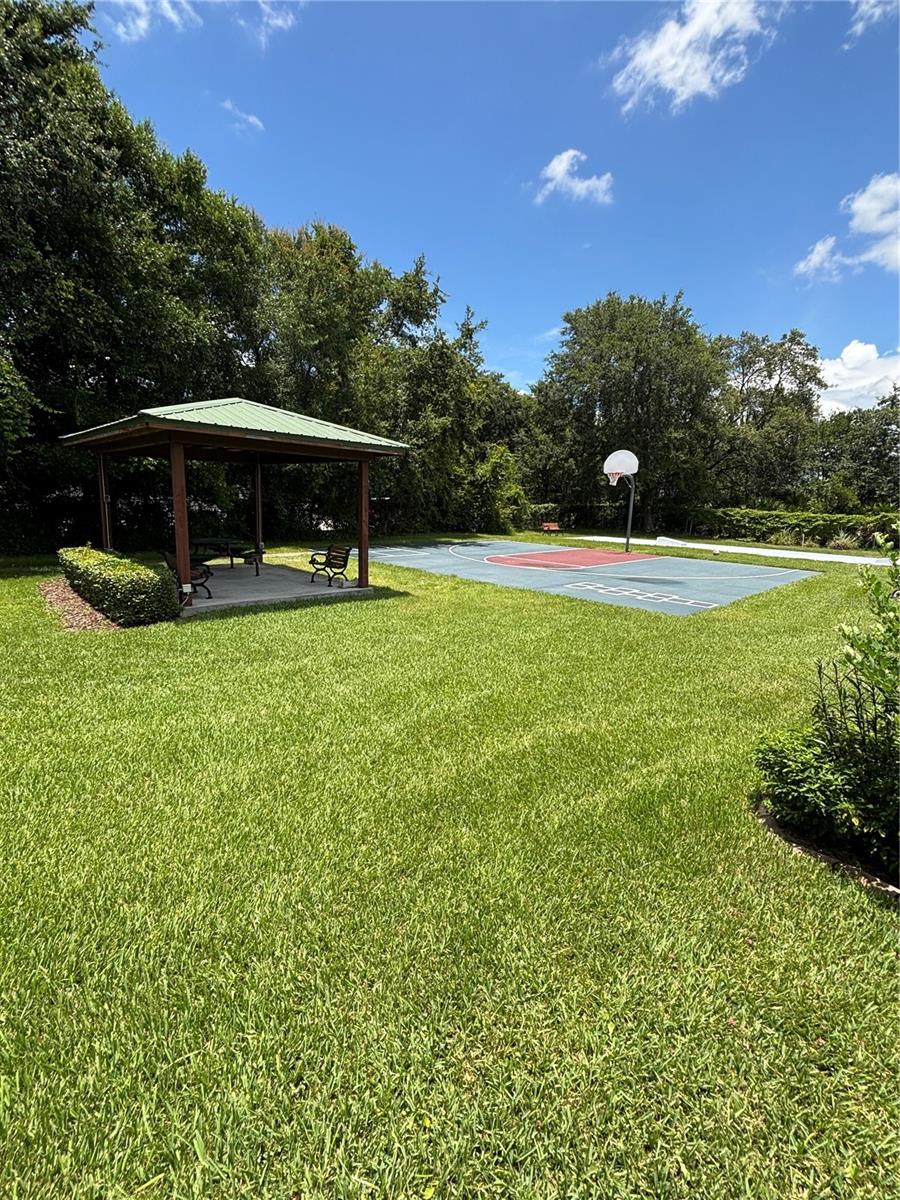 MOUNT DORA COUNTRY CLUB MOUNT DORA PH 02-1 - Residential Lease