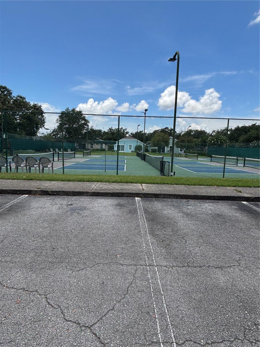 MOUNT DORA COUNTRY CLUB MOUNT DORA PH 02-1 - Residential Lease