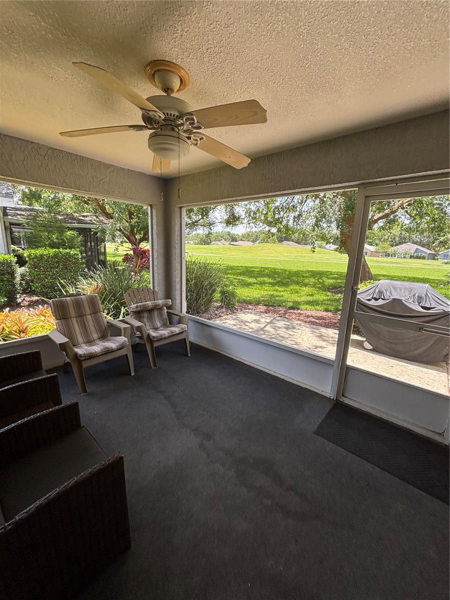 MOUNT DORA COUNTRY CLUB MOUNT DORA PH 02-1 - Residential Lease