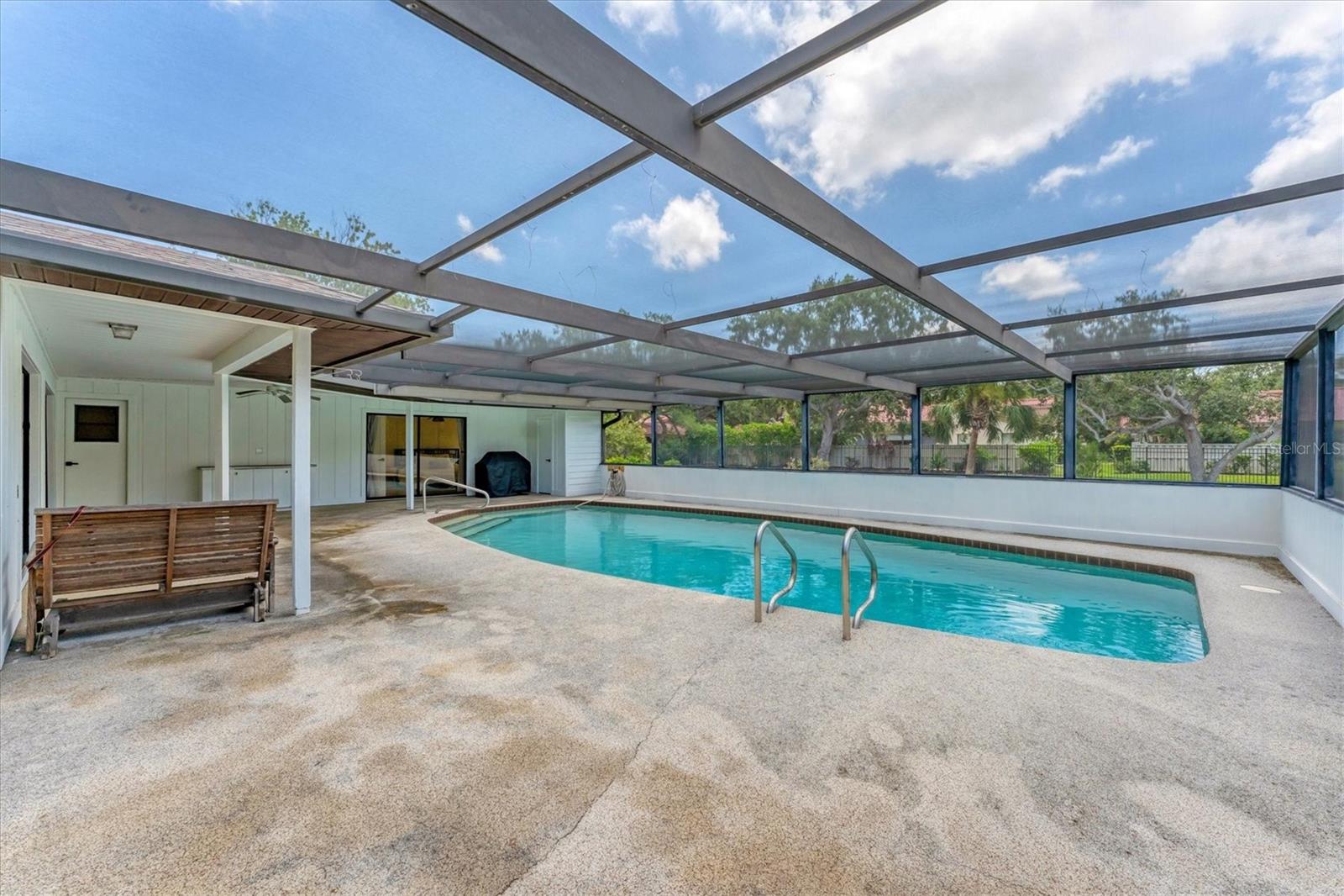 CONQUISTADOR BAYSIDE - Residential