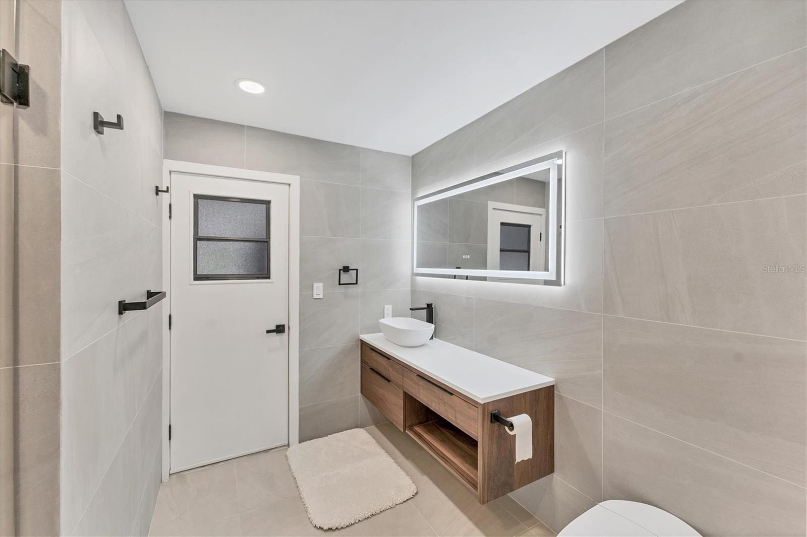 CONQUISTADOR BAYSIDE - Residential